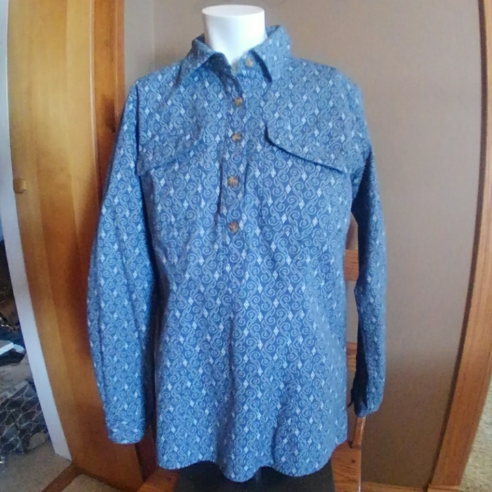 Duluth Trading Co. 1/2 button up pull over